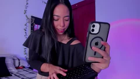 kayla  Instagram kayla 71082 online show from January 2026 10:24:02 PM