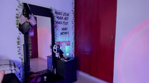 kayla  Instagram kayla 71082 online show from March 2026 11:06:01 PM