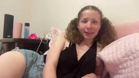 Kitty Chloe and Tamer online show from June 2026 04:50:02 PM