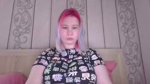 Snapshot of little_kitsune chatting on October 2025 09:13:01 AM Rachel online show from October 2025 09:13:01 AM