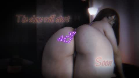 Maeve  online show from October 2025 04:23:02 AM