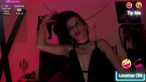 Little Nauughty2 online show from September 2025 02:05:02 PM