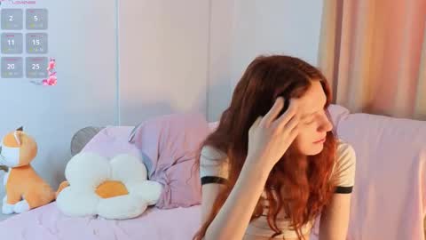 Snapshot of little_red_rosy chatting on February 2026 04:42:01 AM Rosy online show from February 2026 04:42:01 AM