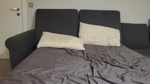 Snapshot of little_sakuraxxx chatting on February 2025 03:15:02 AM GiuliaFrancesco online show from February 2025 03:15:02 AM