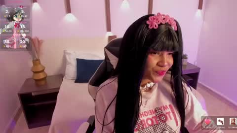 S U M I online show from May 2026 02:42:01 AM