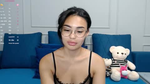 Snapshot of little_v1rgin_angel chatting on September 2025 01:25:02 PM Kwan online show from September 2025 01:25:02 PM