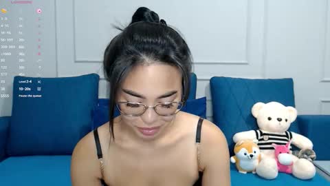 Snapshot of little_v1rgin_angel chatting on September 2025 04:54:02 PM Kwan online show from September 2025 04:54:02 PM