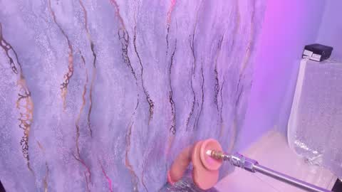 little_valentinaa online show from November 2025 11:42:01 AM