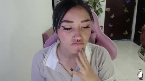 Daniela online show from November 2025 08:52:01 PM