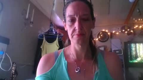 Sady Jayne online show from October 2025 06:43:01 PM