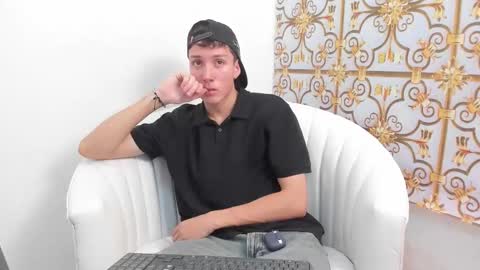 DANNY online show from December 2025 05:09:01 PM