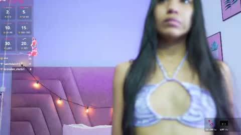 Snapshot of littlee_emilyy_ chatting on July 2026 07:49:02 PM Emily online show from July 2026 07:49:02 PM