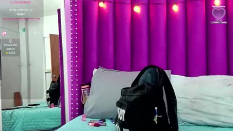 April  online show from March 2026 07:52:01 PM