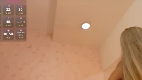 Tania  online show from February 2026 07:43:02 PM