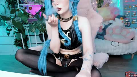 Riza Riri Puff  online show from February 2025 05:05:02 PM