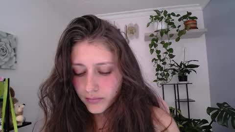 Snapshot of littlelaksmi chatting on March 2025 01:55:02 AM Laksmi online show from March 2025 01:55:02 AM