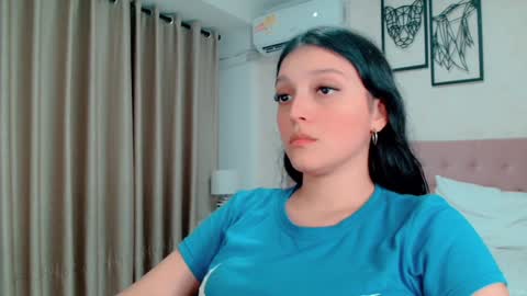 Sarahs Room online show from January 2025 02:54:02 AM