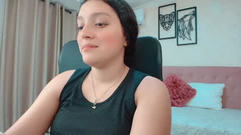 Sarahs Room online show from May 2026 12:41:02 AM