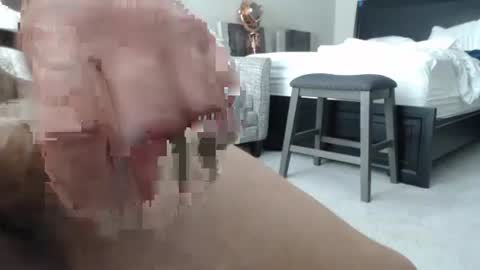 Snapshot of littleone1111765968 chatting on February 2025 06:42:02 PM littleone1111765968 online show from February 2025 06:42:02 PM