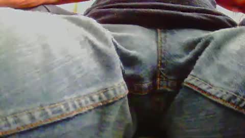 Snapshot of littlepecker1980 chatting on October 2025 01:17:02 PM littlepecker1980 online show from October 2025 01:17:02 PM