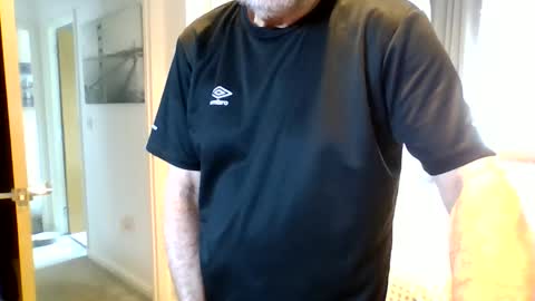 Littlepenis online show from April 2026 10:16:01 AM