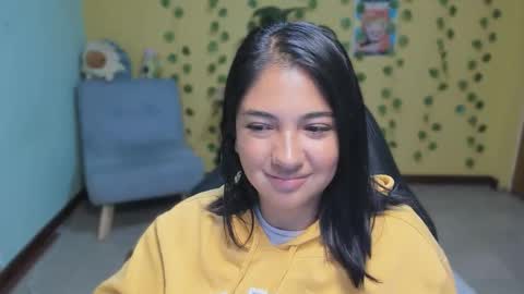 Mia  Wednesday to Sunday 730 am to 1030 am Colombian Hour D online show from December 2025 05:38:02 AM