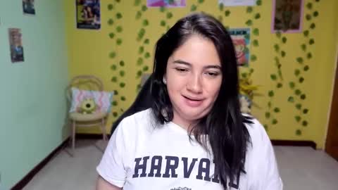 Mia  Wednesday to Sunday 730 am to 1030 am Colombian Hour D online show from May 2026 11:54:01 PM