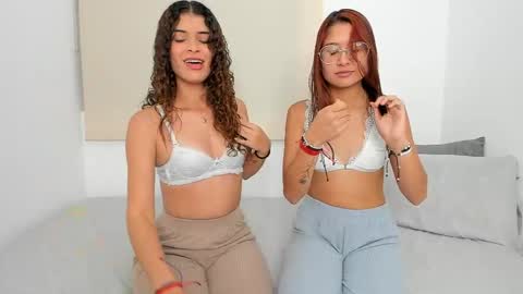 - Eileen - Izzy - Stiven online show from April 2026 02:53:02 AM