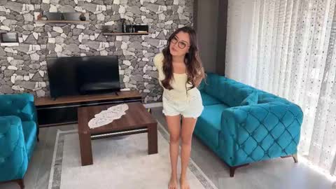 Snapshot of littlesweetyy chatting on October 2025 11:41:02 AM little sweety online show from October 2025 11:41:02 AM
