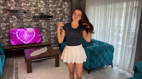 Snapshot of littlesweetyy chatting on October 2025 03:00:01 PM little sweety online show from October 2025 03:00:01 PM