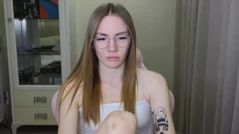 Snapshot of littlevildevil chatting on December 2024 11:16:01 AM Eliana online show from December 2024 11:16:01 AM