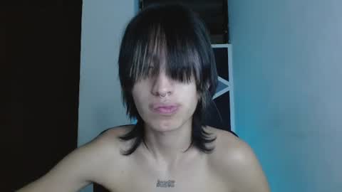 Snapshot of littlextrem chatting on June 2026 01:56:01 AM Eros online show from June 2026 01:56:01 AM