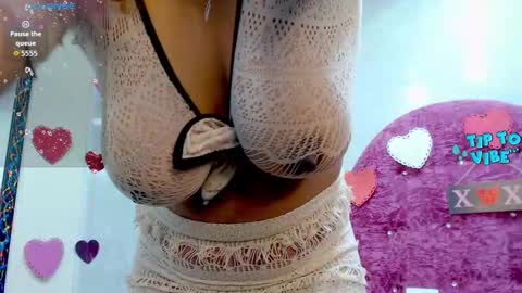 Snapshot of litzy_curly chatting on September 2025 03:34:01 PM Litzy online show from September 2025 03:34:01 PM