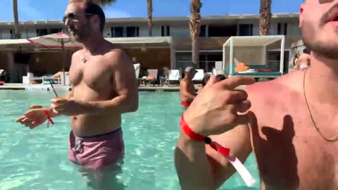 Liv and Drew online show from April 2026 10:34:02 PM