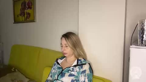 Livandria online show from May 2026 10:05:02 PM