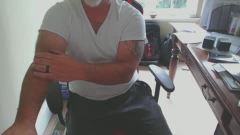 livingwell6972 online show from June 2026 03:20:02 PM