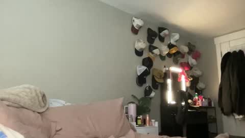 Snapshot of livvymack chatting on September 2025 03:17:01 PM Livvy online show from September 2025 03:17:01 PM