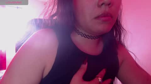 Snapshot of liz_raven chatting on May 2026 09:09:01 PM Liz online show from May 2026 09:09:01 PM
