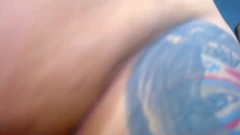 Snapshot of liz_tyler chatting on June 2026 01:49:01 AM Liz Tyler online show from June 2026 01:49:01 AM