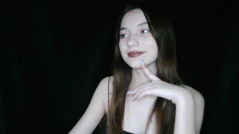 Liza  Kitty online show from November 2025 07:12:01 PM