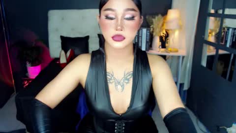 Liza online show from December 2024 07:21:01 PM