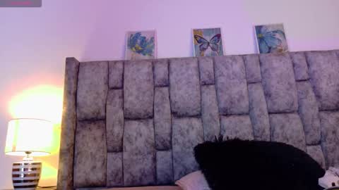  LIZBETH ROSS  online show from January 2026 10:31:01 AM