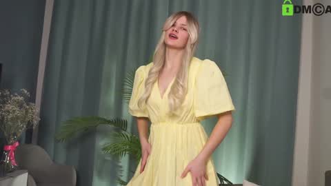 Sunnheart online show from January 2025 04:05:01 PM