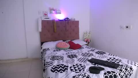 LIZETH online show from February 2025 08:19:01 PM
