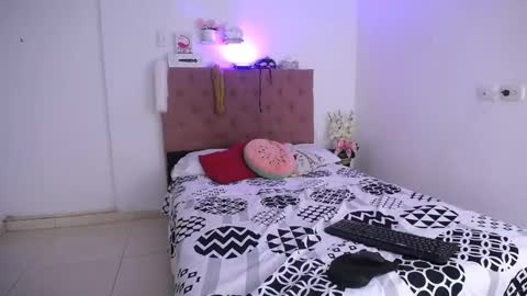 LIZETH online show from February 2025 04:41:02 PM