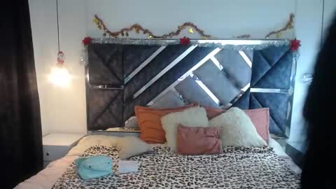 Lizha  online show from January 2025 08:22:01 PM