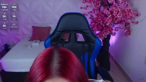 Snapshot of lizowenn_ chatting on June 2026 07:15:02 PM LIZETH online show from June 2026 07:15:02 PM