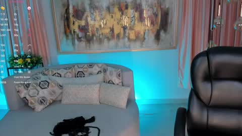 Snapshot of lizzhamilton_ chatting on February 2025 05:26:02 AM Lizzi online show from February 2025 05:26:02 AM