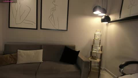 Snapshot of lizzhamilton_ chatting on January 2026 08:56:01 PM Lizzi online show from January 2026 08:56:01 PM