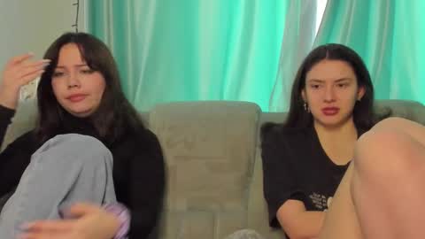 lizzi_muur online show from January 2025 11:23:02 AM